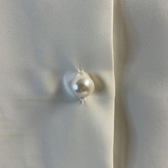 Koret White Embroidered Classy Ladies Blouse, Size 20W, - Picture 6 of 7